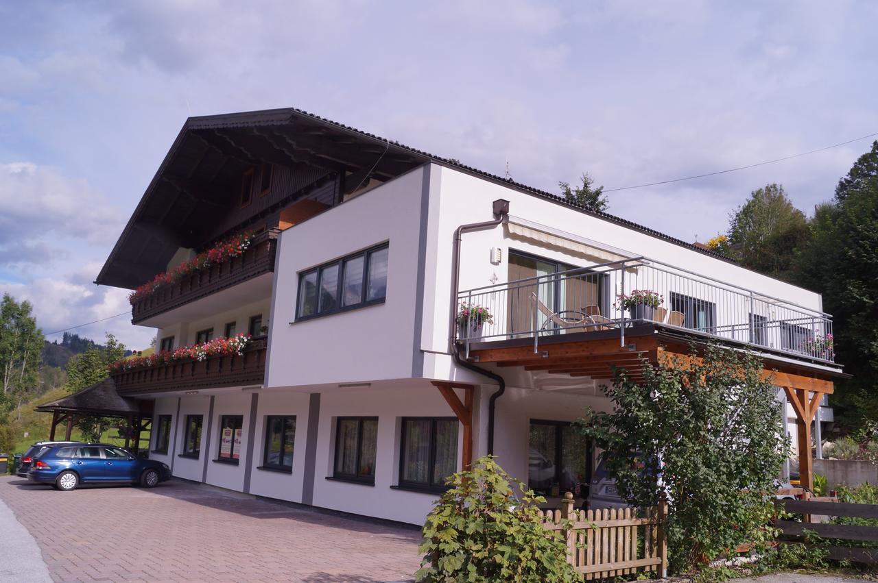 Fruehstueckspension Auer - Haus Kargl Schladming Luaran gambar