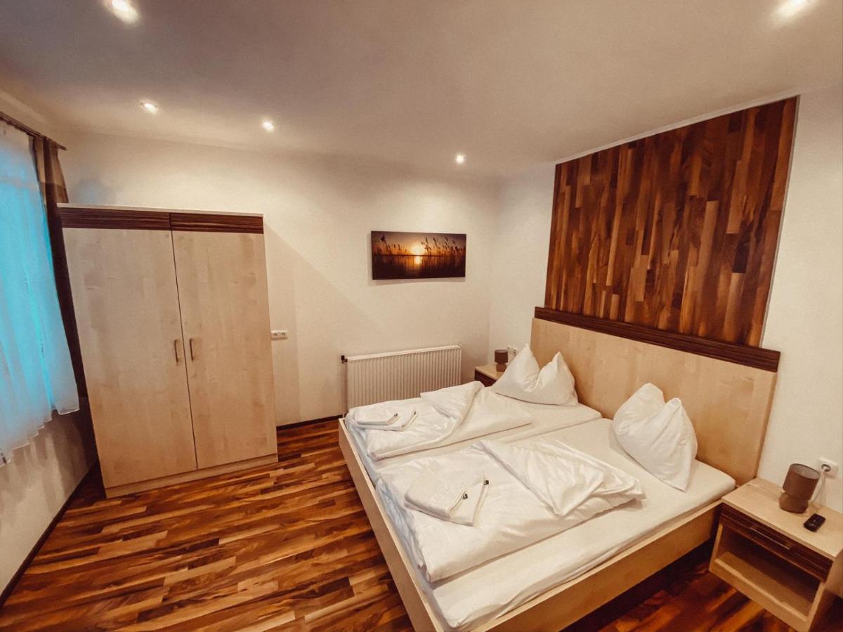 Fruehstueckspension Auer - Haus Kargl Schladming Luaran gambar